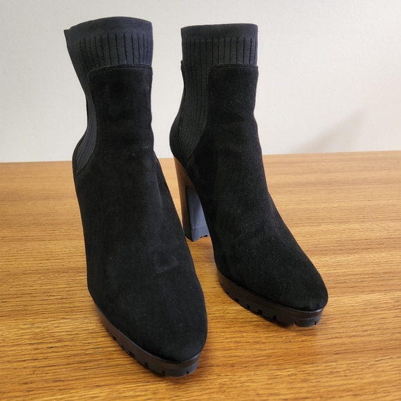 Rebecca Minkoff Dessey Platform Chelsea Boot Black Suede - Picture 2 of 12